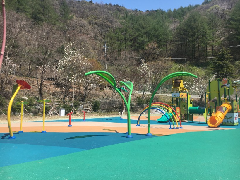 75b8b2addf61e5293ae1f2d214e4ee0e_1493266